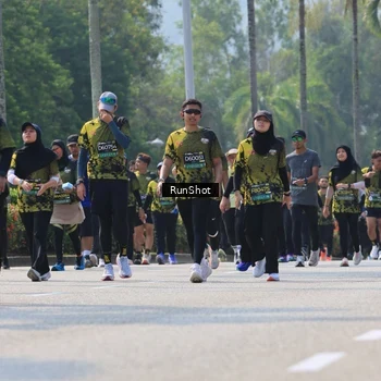 Runner Photo 7052972