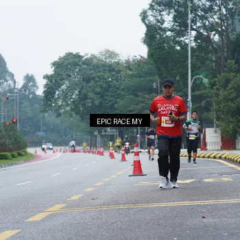 Runner Photo 7052984