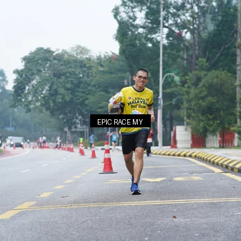 Runner Photo 7052993