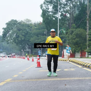Runner Photo 7053006