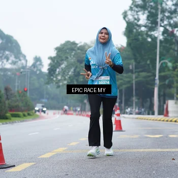 Runner Photo 7053010
