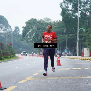 Runner Photo 7053018