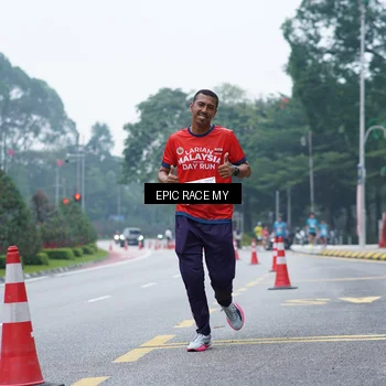 Runner Photo 7053023