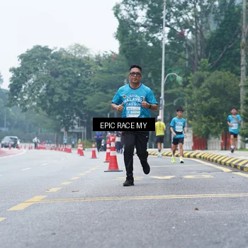 Runner Photo 7053025