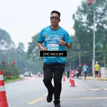 Runner Photo 7053027