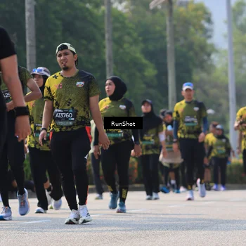 Runner Photo 7053029