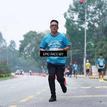 Runner Photo 7053032