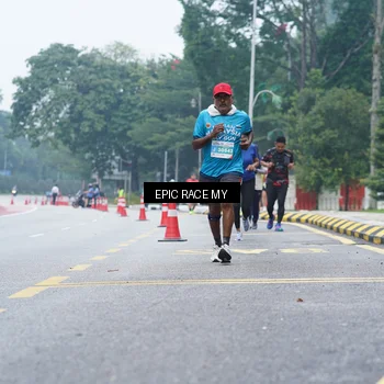 Runner Photo 7053035
