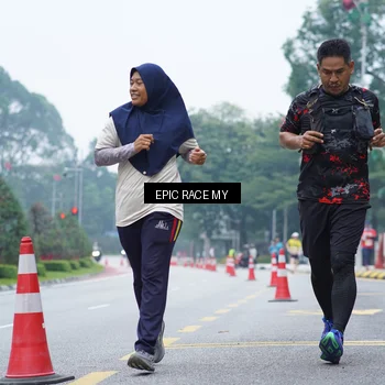 Runner Photo 7053049