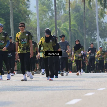 Runner Photo 7053051