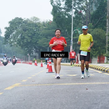 Runner Photo 7053052
