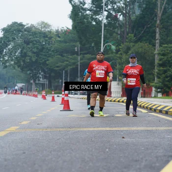 Runner Photo 7053056