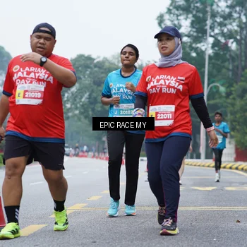 Runner Photo 7053068