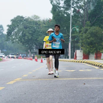 Runner Photo 7053070