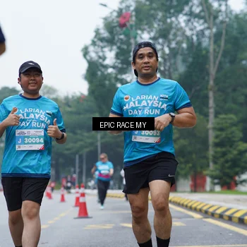 Runner Photo 7053076