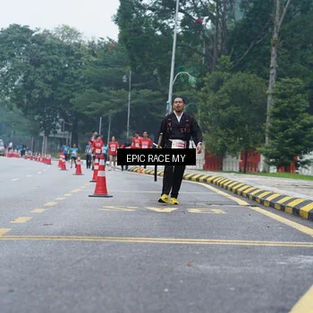 Runner Photo 7053094