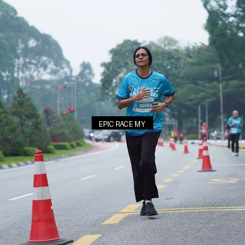 Runner Photo 7053136