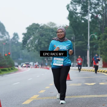 Runner Photo 7053142
