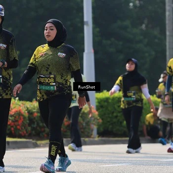 Runner Photo 7053146
