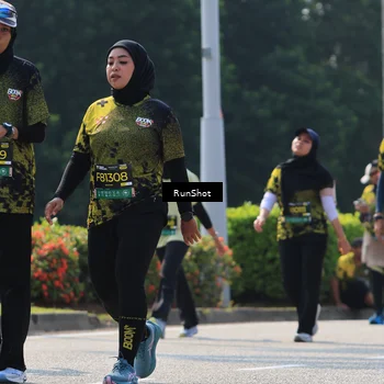 Runner Photo 7053147