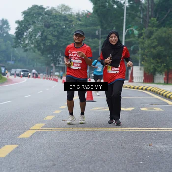 Runner Photo 7053162