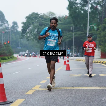 Runner Photo 7053168