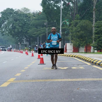 Runner Photo 7053172
