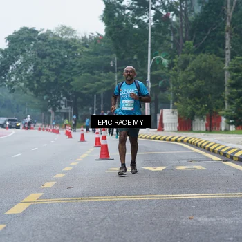 Runner Photo 7053176