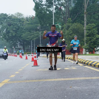 Runner Photo 7053197