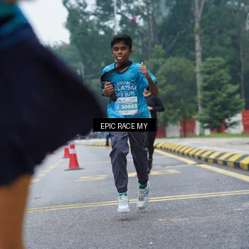 Runner Photo 7053210