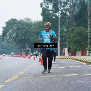 Runner Photo 7053230