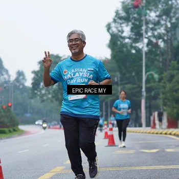 Runner Photo 7053236