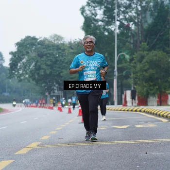 Runner Photo 7053237