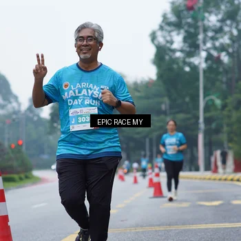 Runner Photo 7053238