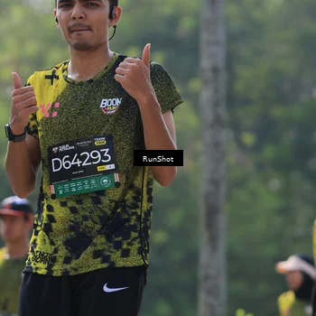 Runner Photo 7053243
