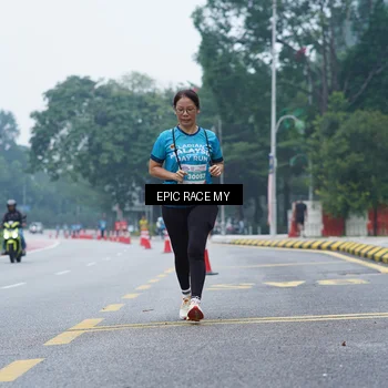 Runner Photo 7053248
