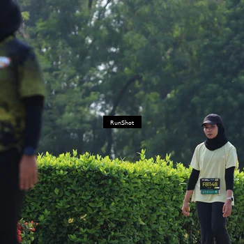 Runner Photo 7053259