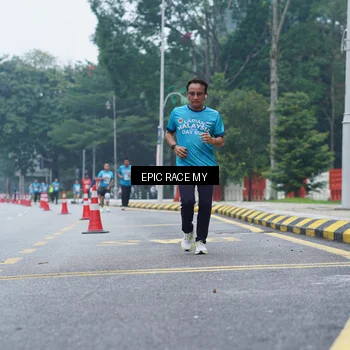 Runner Photo 7053278
