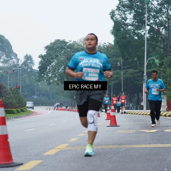 Runner Photo 7053299
