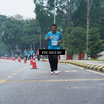 Runner Photo 7053302