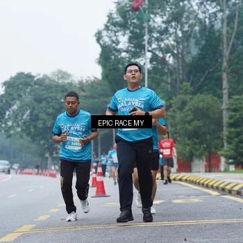 Runner Photo 7053315