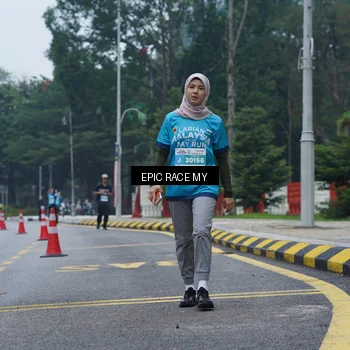 Runner Photo 7053335