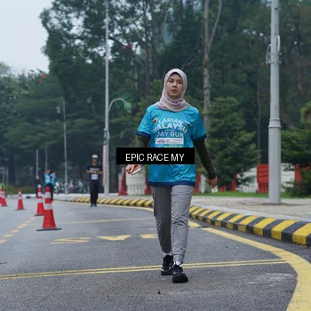 Runner Photo 7053337