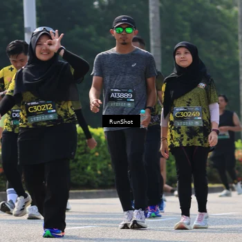Runner Photo 7053339