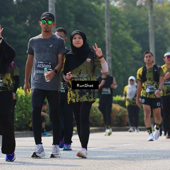Runner Photo 7053352