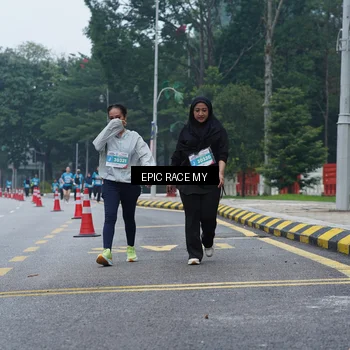 Runner Photo 7053361