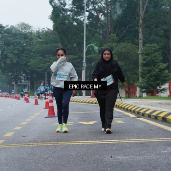 Runner Photo 7053362