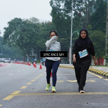 Runner Photo 7053365