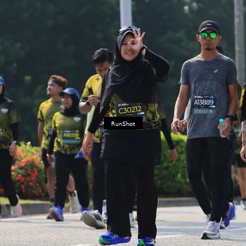 Runner Photo 7053372