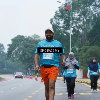 Runner Photo 7053400